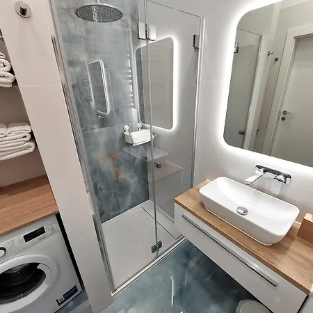 Apartment Hanza Tower Stett-inn Business & *