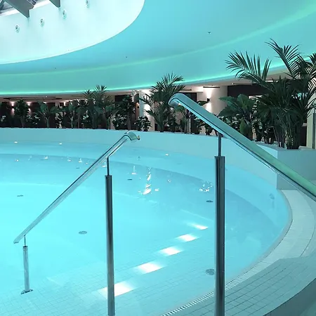Hanza Tower Stett-inn Business & Apartment