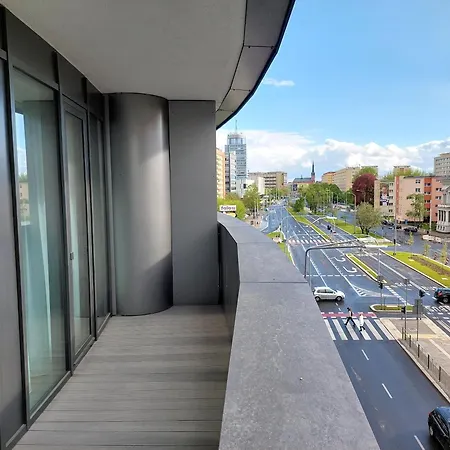 Hanza Tower Stett-inn Business & 아파트 *