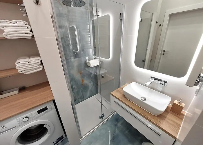 아파트 Hanza Tower Stett-inn Business & *