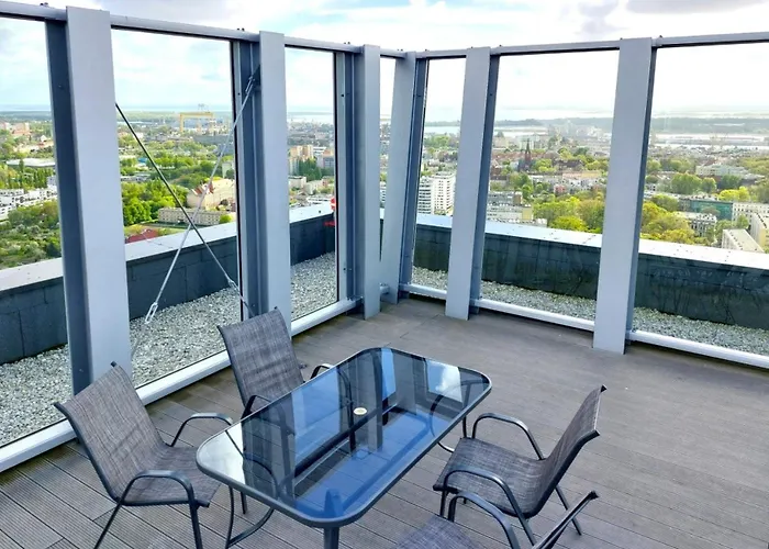 Hanza Tower Stett-inn Business & *