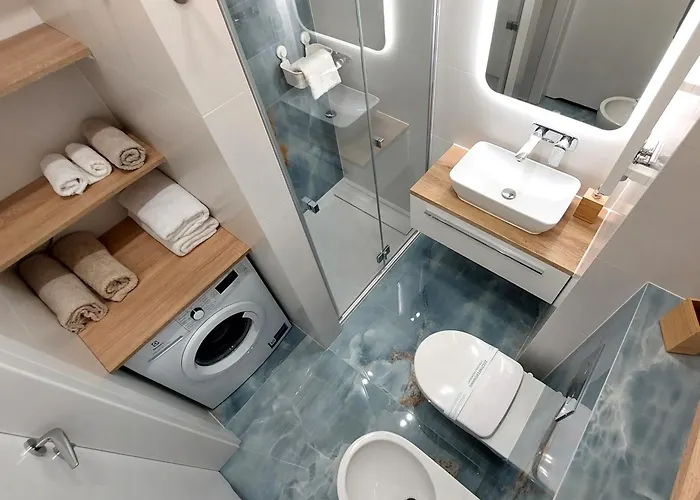 Hanza Tower Stett-inn Business & 아파트 *